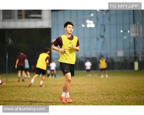 足球纪实:记录广州足球队的成长故事 足球纪实:记录广州足球队的成长故事